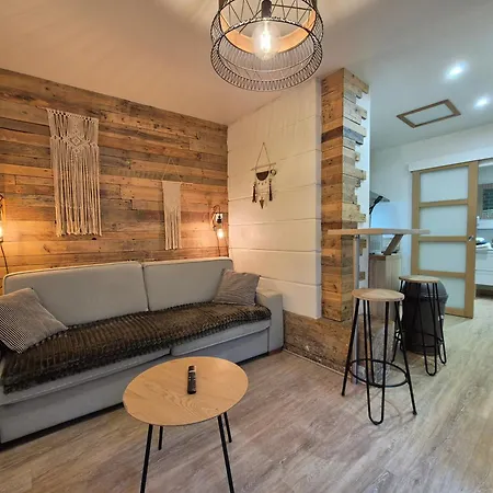 Studi'home Apartment